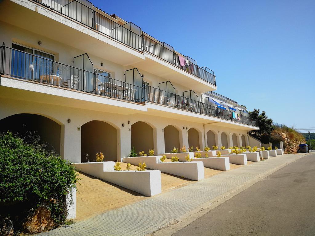 Apartamentos Torrevella L'Estartit Habitación foto